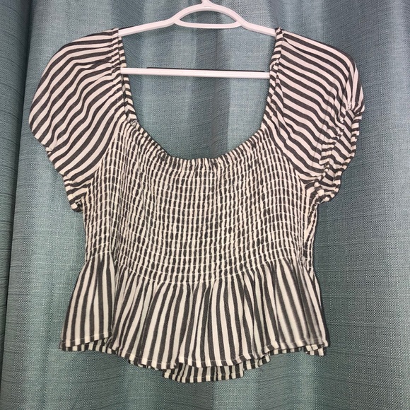 Striped crop top - Picture 2 of 2